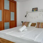 Exceptional Family Apartment With Pool By Costarentals - Ref 194