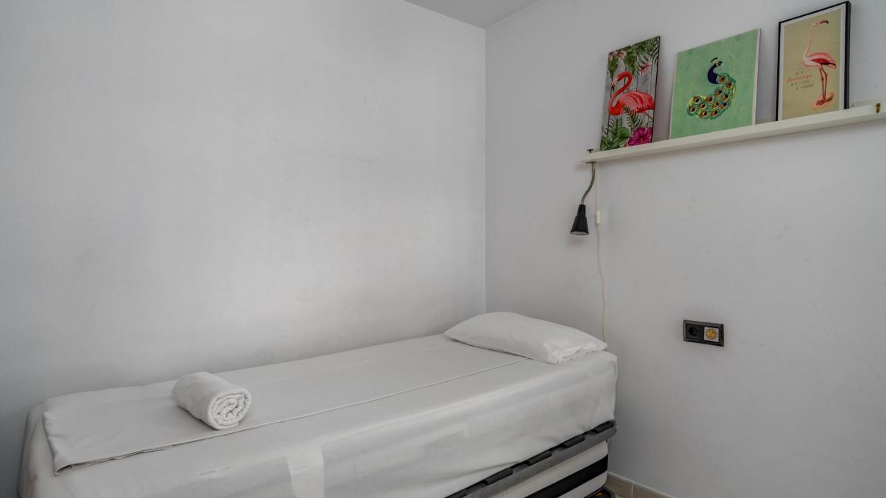 Exceptional Family With Pool By Costarentals - Ref 194 Appartement *